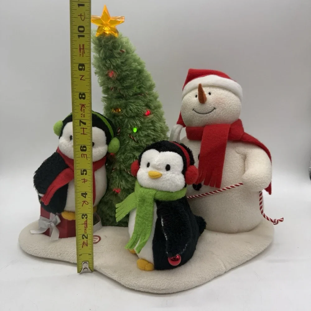 Hallmark Jingle Pals Very Merry Trio Singing Light Up Snowman Penguin Tree Works